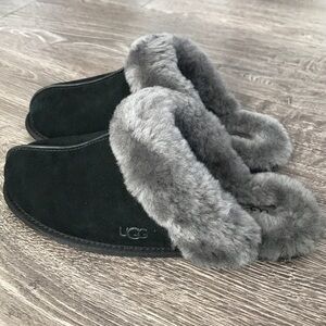 UGG SCUFFETTE ll SLIPPERS